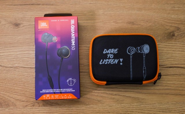 Trải nghiệm JBL Quantum 50 - Tai nghe gaming in-ear siêu ngầu đảm bảo ai nhìn cũng mê - Ảnh 5.