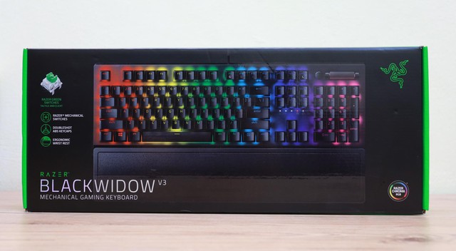 Trải nghiệm Razer BlackWidow v3 - Bàn phím cơ lung linh sắc màu đúng chất “Rắn ba đầu” - Ảnh 1.