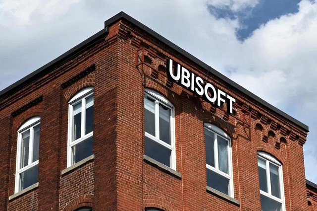 Cảnh sát vây kín trụ sở Ubisoft Montreal vì có cuộc gọi bắt giữ con tin - Ảnh 5.