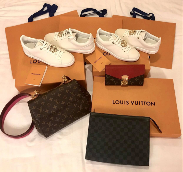 Nữ sinh dùng cả xấp thẻ ATM thay thước kẻ: Dân mạng choáng với bộ sưu tập Gucci, Louis Vuitton - Ảnh 9.