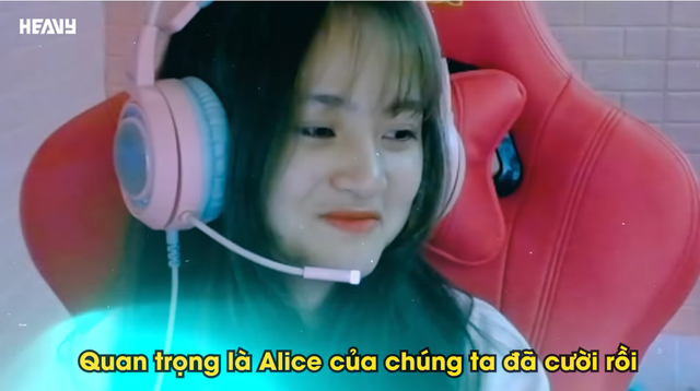 Sau scandal lộ clip, streamer Alice khoe ảnh váy cưới nhưng thái độ và phát ngôn của Thắng Thép thì rất lạ - Ảnh 4.