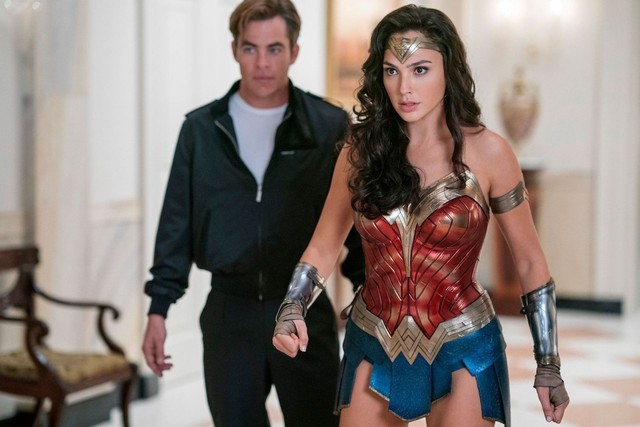 Wonder Woman 1984: Ngỡ tưởng bom tấn siêu anh hùng chỉ có đánh đấm nhưng triết lý nhân văn thì cả rổ - Ảnh 2.