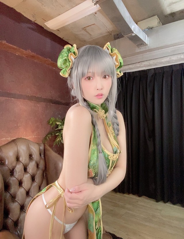 Yua Mikami làm vlog cosplay Kimetsu no Yaiba, nhá hàng fan sắp ra mắt sản phẩm cực sexy - Ảnh 3.