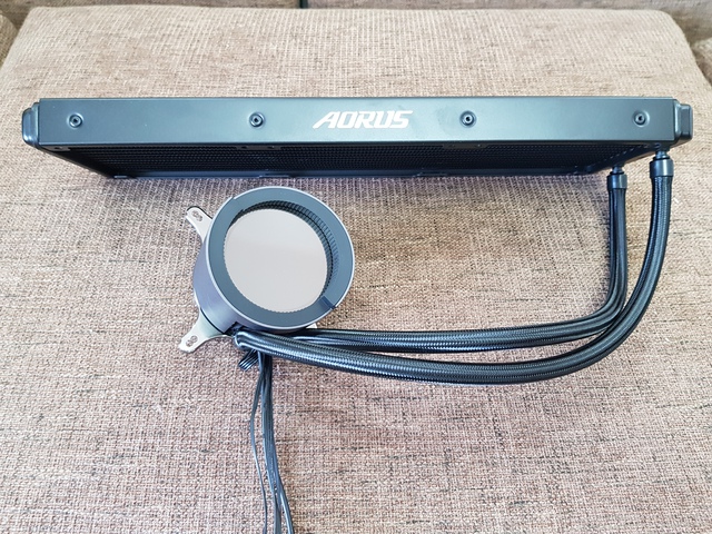 Đánh giá nhanh Aorus Liquid Cooler 360: Tản nhiệt nước đặc trị CPU khủng - Ảnh 7.