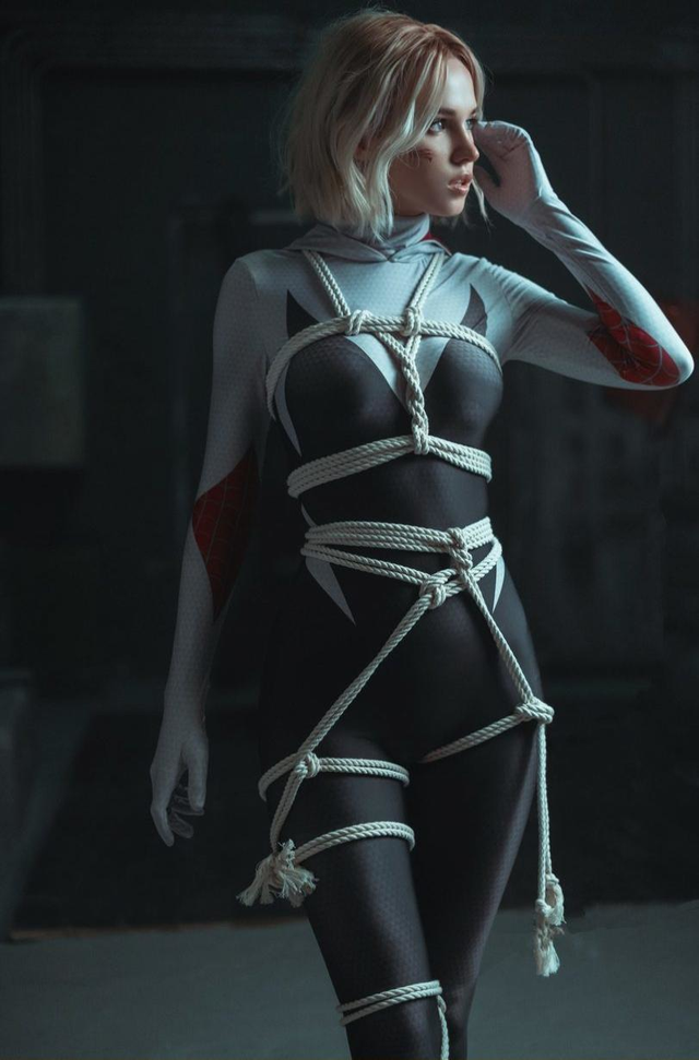 Chiêm ngưỡng bộ ảnh cosplay Spider-Gwen xuất thần của Shirogane-sama - Ảnh 15.