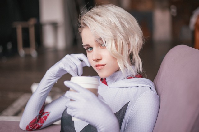 Chiêm ngưỡng bộ ảnh cosplay Spider-Gwen xuất thần của Shirogane-sama - Ảnh 7.