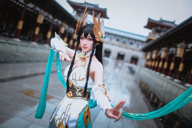 LMHT: Choáng váng vì vẻ đẹp tựa thần tiên tỉ tỉ trong bộ cosplay Irelia Tiên Kiếm của nữ game thủ Trung Quốc - Ảnh 9.