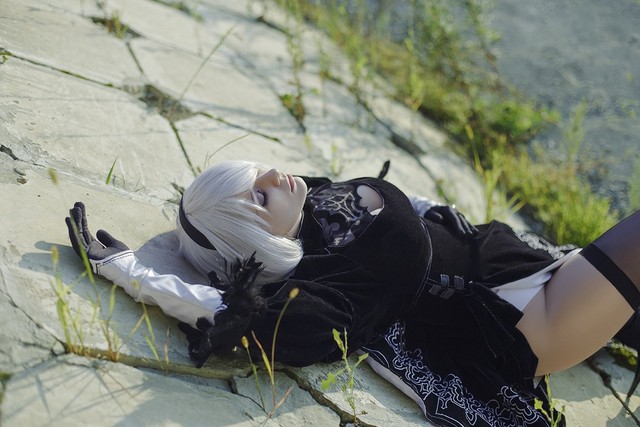 Ngắm bộ ảnh cosplay 2B đẹp “lạ” với bộ trang phục phá vỡ mọi giới hạn và nguyên tác - Ảnh 1.