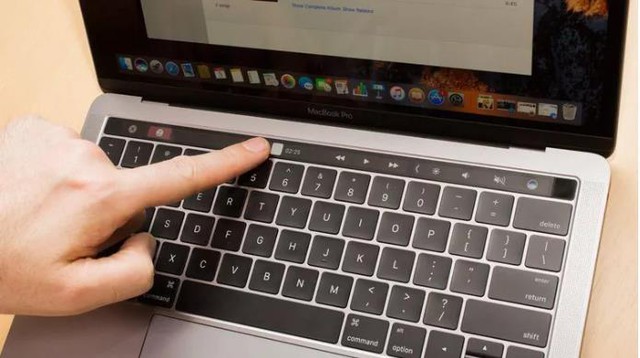 MacBook Pro 13 inch giảm giá thấp nhất lịch sử: Đây là thời điểm vàng để rinh Táo trong năm 2020? - Ảnh 2.