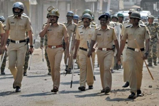 Chết cười với cách cảnh sát Ấn Độ sử dụng PUBG Mobile để giữ chân người dân ở trong nhà tránh dịch - Ảnh 1.