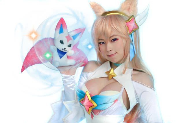 LMHT: Không thể rời mắt trước bộ ảnh cosplay Ahri Vệ Binh Tinh Tú nóng bỏng nhất xứ sở kim chi - Ảnh 2.