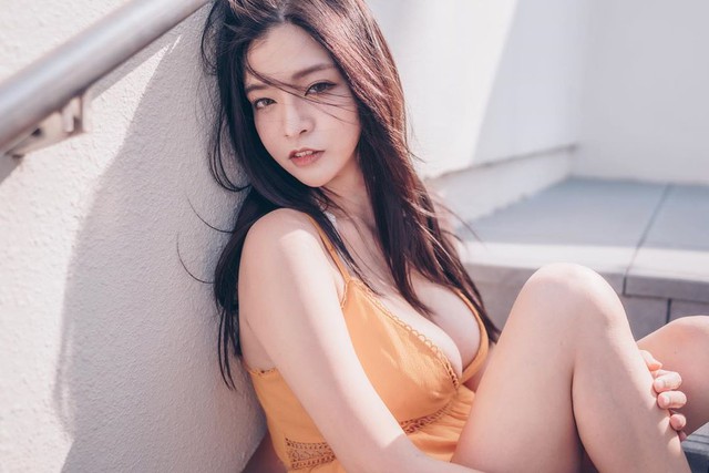 Đăng ảnh ngồi trồng rau giữa trưa nắng, nàng hot girl bị ném đá thậm tệ, cho rằng giả tạo, dàn dựng câu view - Ảnh 8.