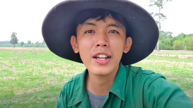 Youtuber nghèo nhất Việt Nam đã trở lại, thừa nhận sẽ không làm clip trong rừng sau lần suýt mất nghiệp trước đó - Ảnh 4.