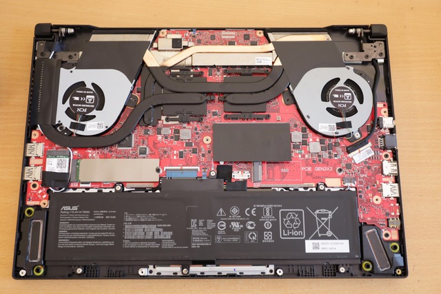ASUS ROG Zephyrus G15: Laptop gaming của “phe đỏ” AMD cực mạnh mà giá rất hợp lý - Ảnh 9.