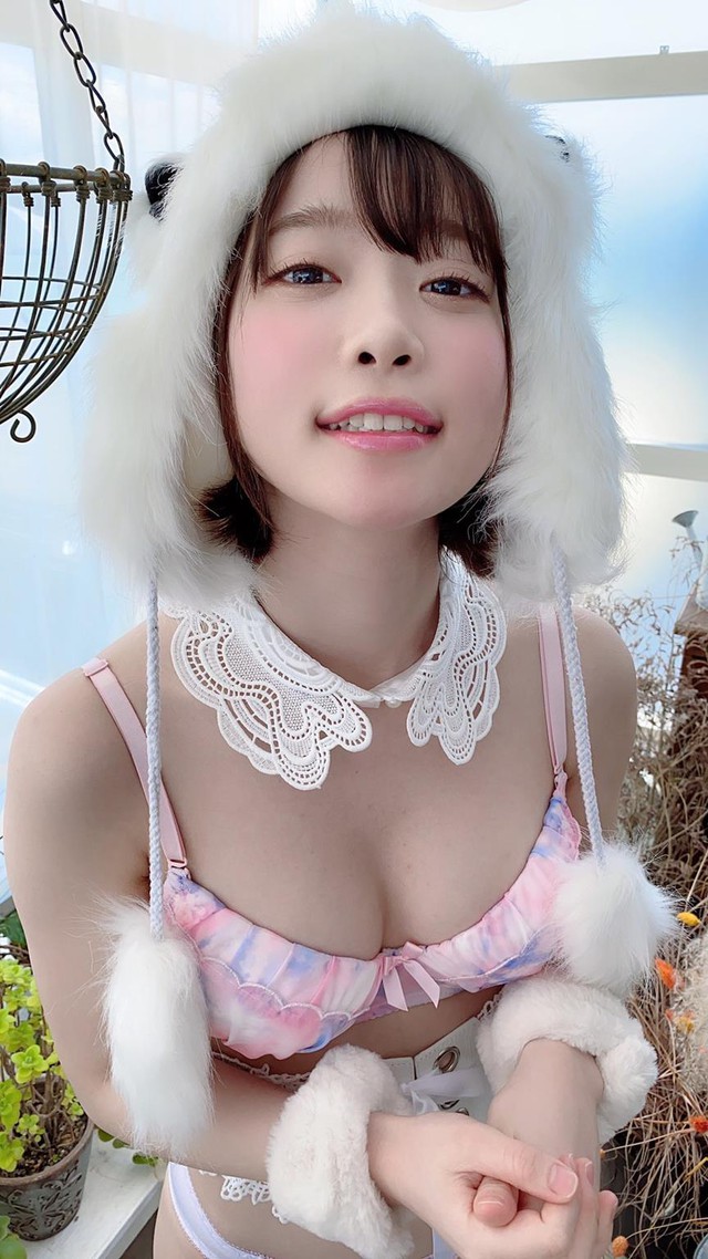 Ngắm chân dung Yura Kano, tiểu mỹ nhân 18+ ngây thơ quyến rũ của người Nhật - Ảnh 2.