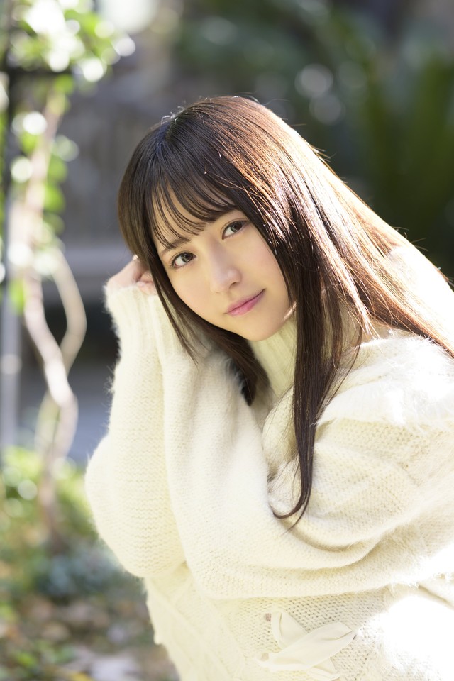 Ngắm nhan sắc trong trẻo của Rikka Ono, tiểu mỹ nữ sinh năm 2002 của làng phim 18+ Nhật Bản - Ảnh 9.