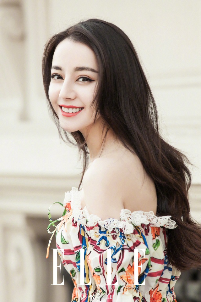 Những mỹ nhân Hoa ngữ đẹp nhất trong mắt netizen Hàn Quốc khó tính: Triệu Lệ Dĩnh vượt mặt Địch Lệ Nhiệt Ba, vị trí đầu tiên sở hữu vẻ đẹp hoàn mỹ - Ảnh 1.