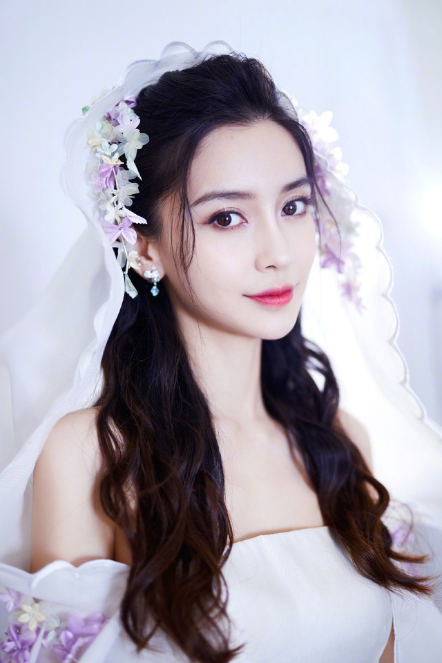 Những mỹ nhân Hoa ngữ đẹp nhất trong mắt netizen Hàn Quốc khó tính: Triệu Lệ Dĩnh vượt mặt Địch Lệ Nhiệt Ba, vị trí đầu tiên sở hữu vẻ đẹp hoàn mỹ - Ảnh 7.