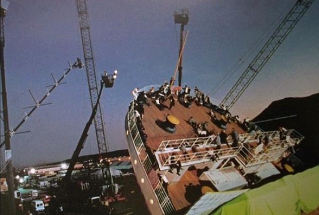 Những hình ảnh hậu trường thú vị chưa bao giờ công bố của Titanic - Ảnh 3.