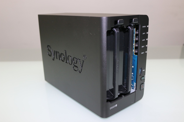 Đánh giá nhanh Synology DS220+: NAS cá nhân tối ưu nhất 2020 - Ảnh 5.