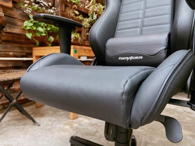 Đánh giá ghế gaming DXRacer Drifting Series DJ133: Giá ngon, chất lượng siêu cao cấp - Ảnh 2.