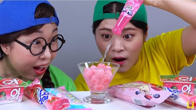 Top 5 nữ Youtuber thu nhập khủng nhất xứ Hàn nhờ... ngồi ăn: Mút kẹo cũng gần 300 triệu view, 55 tỷ VND mỗi tháng - Ảnh 4.