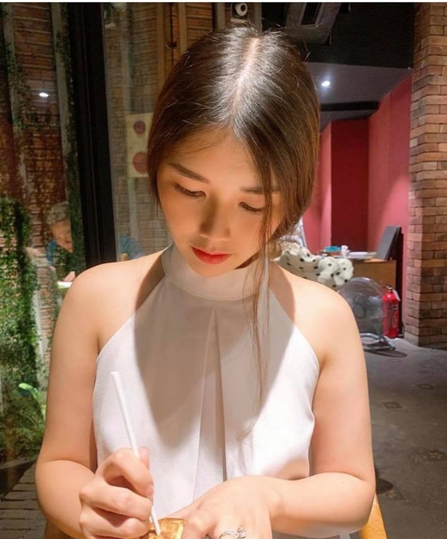 Hình ảnh về nhan sắc mới đầy xinh đẹp của cô nàng