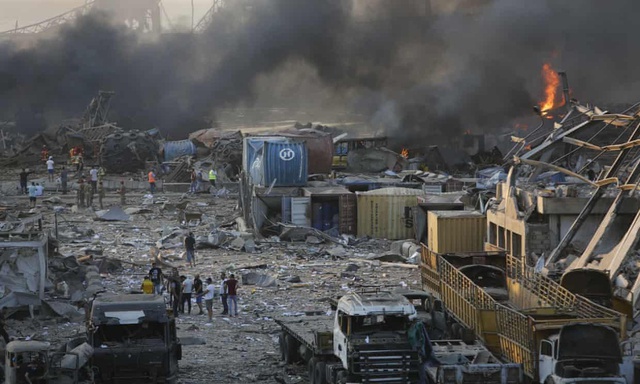 Khung cảnh tan hoang như game hậu tận thế tại Beirut (Lebanon) sau vụ nổ mạnh ngang 240 tấn TNT - Ảnh 5.