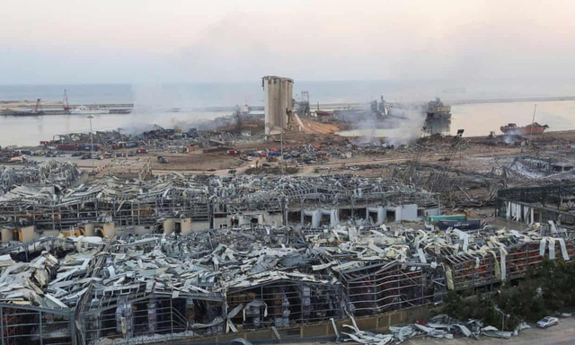 Khung cảnh tan hoang như game hậu tận thế tại Beirut (Lebanon) sau vụ nổ mạnh ngang 240 tấn TNT - Ảnh 7.