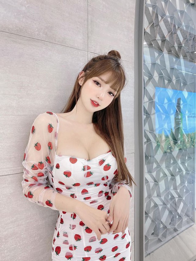 hot girl Việt siêu sexy gây bão cộng đồng mạng với thân hình nóng bỏng Photo-1-1601208692660184222166