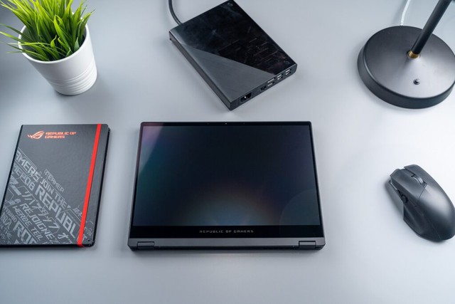 ROG ra mắt ROG Flow X13 – Chiếc laptop gaming 13 inch mạnh nhất thế giới với dock VGA RTX 3080 - Ảnh 4.