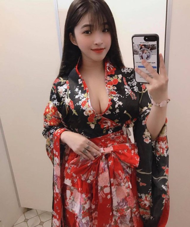 Xinh đẹp và gợi cảm, nàng hot girl Việt 2k2 bất ngờ được báo nước ngoài khen ngợi, chiêm ngưỡng nhan sắc càng thêm bất ngờ - Ảnh 12.