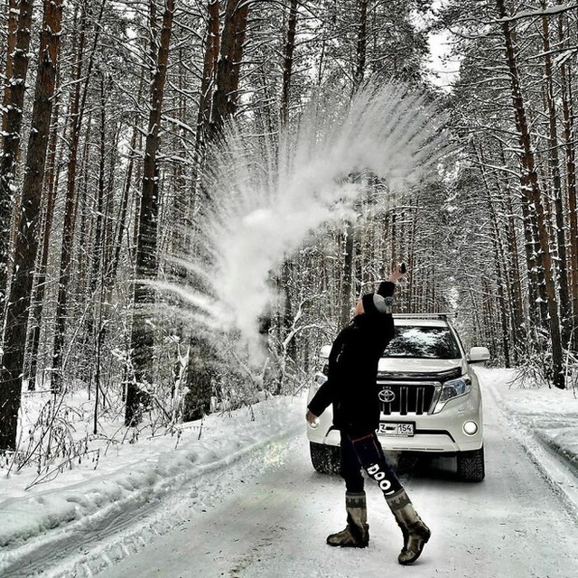 Những bức ảnh cho thấy thời tiết ở Nga lạnh vô đối như thế nào - Ảnh 25.