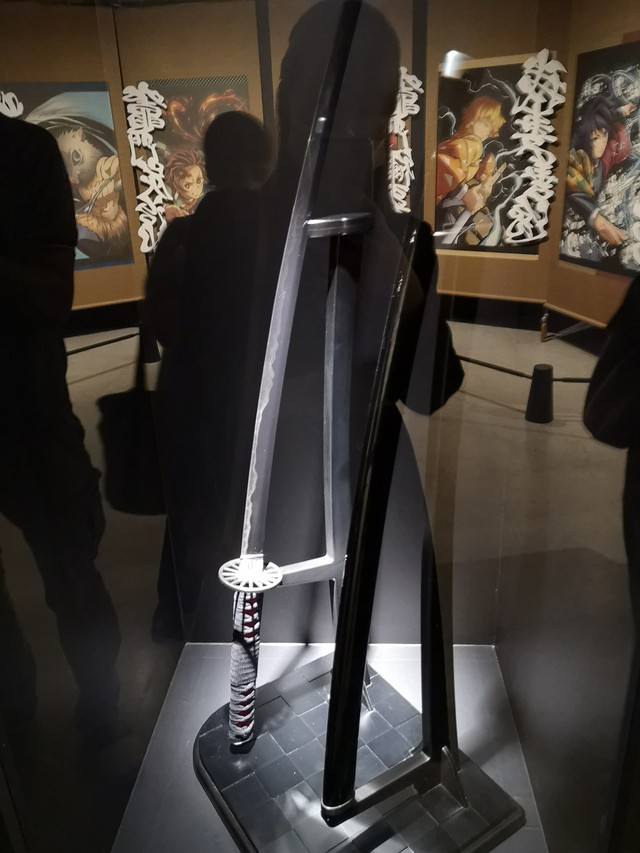 Kimetsu No Yaiba: Mê mệt ngắm bộ binh khí diệt quỷ được trưng bày trong bảo tàng Nhật Bản - Ảnh 5.