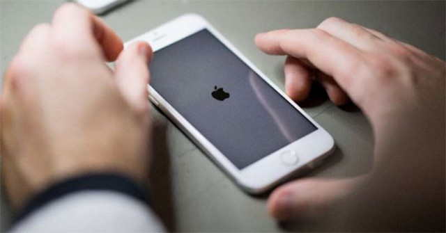 Apple xác nhận tồn tại hàng loạt lỗ hổng nghiêm trọng có thể khiến iPhone thành cục gạch - Ảnh 1.