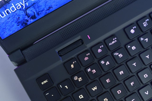 ASUS ROG Zephyrus S17 – Một trong những laptop gaming hoàn hảo nhất của nhà ROG Zephyrus trong 2021 - Ảnh 5.