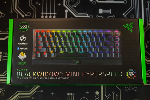 Đánh giá Razer Blackwidow v3 Mini HyperSpeed - Nàng hoa hậu phím cơ - Ảnh 1.