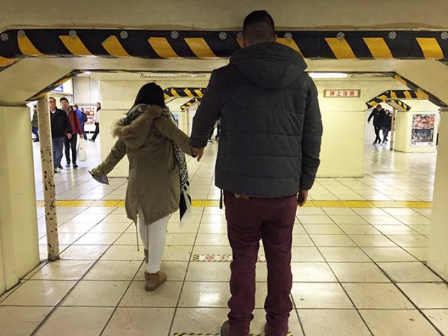Nỗi khổ của người cao khi đi du lịch Nhật Bản: Như người khổng lồ lạc vào xứ tí hon - Ảnh 8.