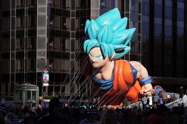 Son Goku trở thành ngôi sao nổi bật nhất trong Lễ diễu hành Lễ Tạ ơn lần thứ 95 tại Mỹ - Ảnh 2.