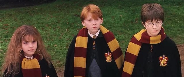Những chi tiết nhỏ mà thú vị làm nên thành công của Harry Potter ít người để ý tới - Ảnh 5.