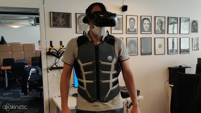 Xuất hiện áo vest Haptic VR cho bạn cảm nhận mưa rơi và trúng đạn trong game - Ảnh 3.