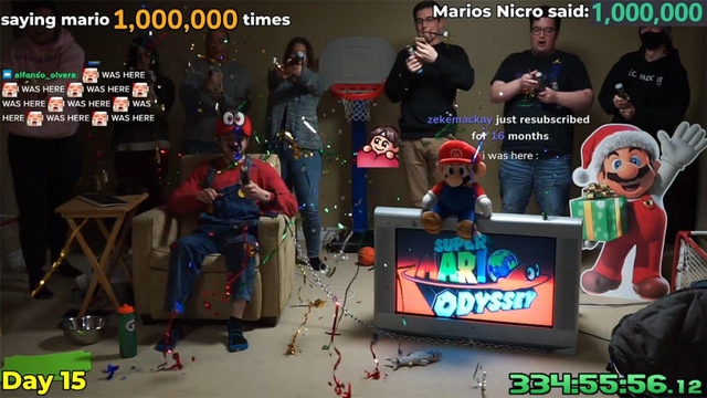 Livestream 15 ngày không nghỉ, tự còng tay vào TV rồi nói từ khóa Mario liên tục 1 triệu lần, nam streamer khiến fan khó hiểu - Ảnh 3.