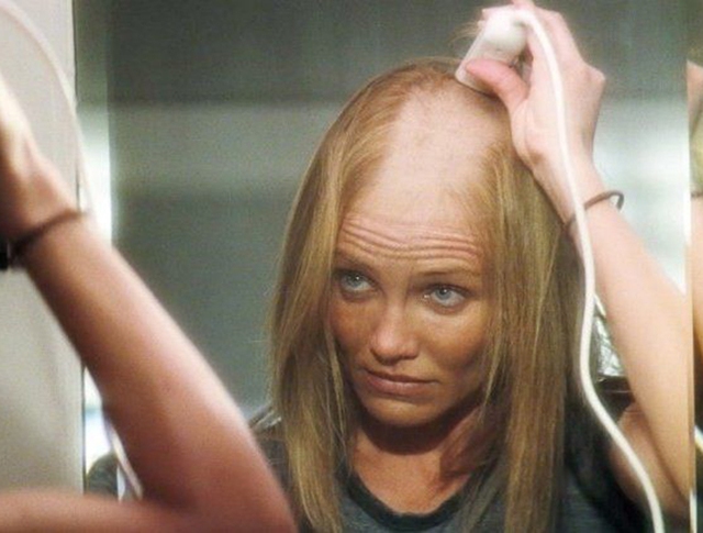 Những màn cạo đầu đầy ấn tượng của loạt sao nữ Hollywood để hóa thân trọn vẹn cho nhân vật trong phim - Ảnh 14.
