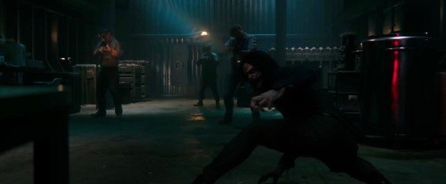 Morbius tung trailer mới hé lộ quá trình biến hình lần đầu tiên ghê rợn của tiến sĩ ma cà rồng - Ảnh 5.