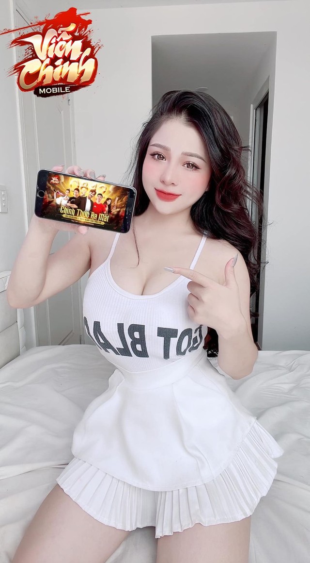 Vòng 1 ngoại cỡ sắp bung khỏi áo 2 dây trễ nải, loạt gái xinh tra tấn game thủ bằng những bức ảnh hư ngay giữa đêm - Ảnh 14.