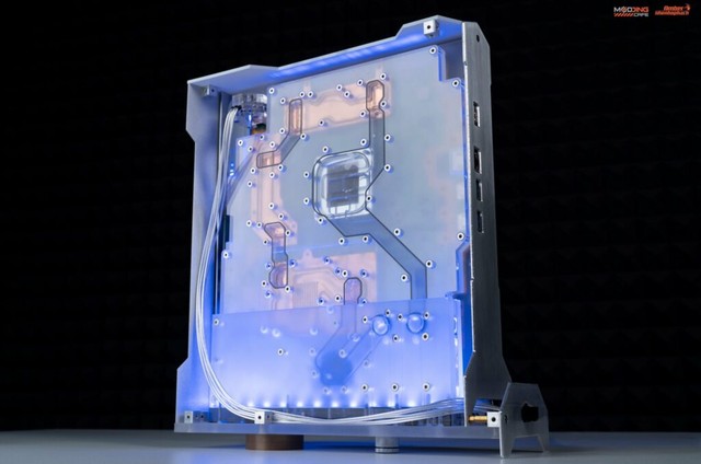 Modder Việt Nam tự tay chế tản nhiệt nước cho PS5 đẹp ngây ngất - Ảnh 4.