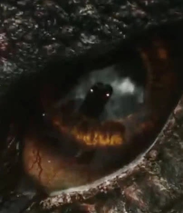 Godzilla vs. Kong tung thêm trailer mới trước thềm ra mắt 26/3, hé lộ vì sao 2 con quái thú phải đánh nhau sứt đầu mẻ trán - Ảnh 2.