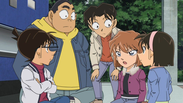Gia đình Akai và dàn nhân vật phụ tạo nên màn phá án kinh điển trong Thám Tử Lừng Danh Conan: Viên Đạn Đỏ - Ảnh 8.