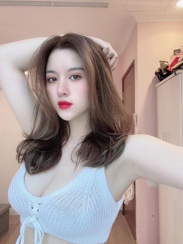 Sở hữu vòng ba hơn 1m, nàng hot girl Việt gặp rắc rối vì quá đỗi xinh đẹp và gợi cảm - Ảnh 1.