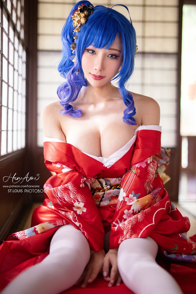 Nữ thần cosplay Hane Ame đốt mắt người xem khi hóa thân thành nữ waifu ngực khủng trong game Azur Lane - Ảnh 8.